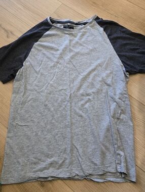 🫣Brave Soul Grey Body with Dark Grey Raglan Sleeves Short Sleeve Tee